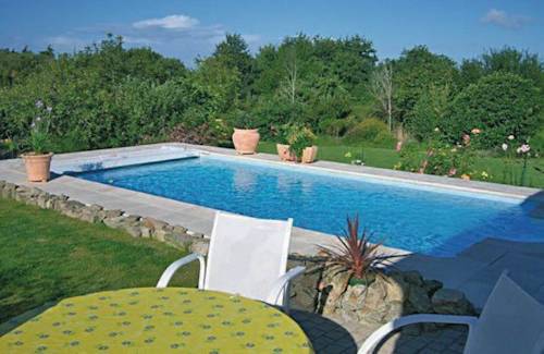 Lovely Home In Cadouarn With Wifi Sene Room photo